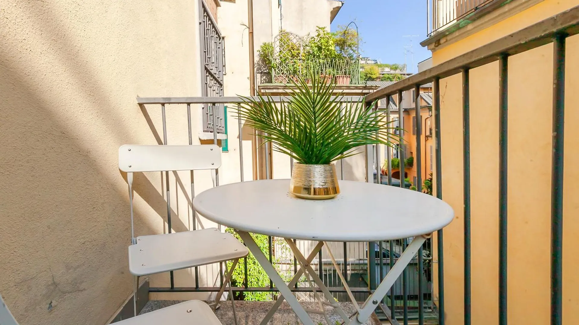 San Babila Executive Suite - Discover The Historic Centre Of Milano 0*, Milan