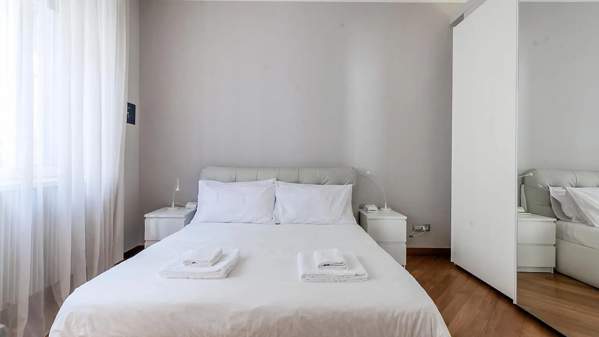 Apartment San Babila Executive Suite - Discover The Historic Centre Of Milano