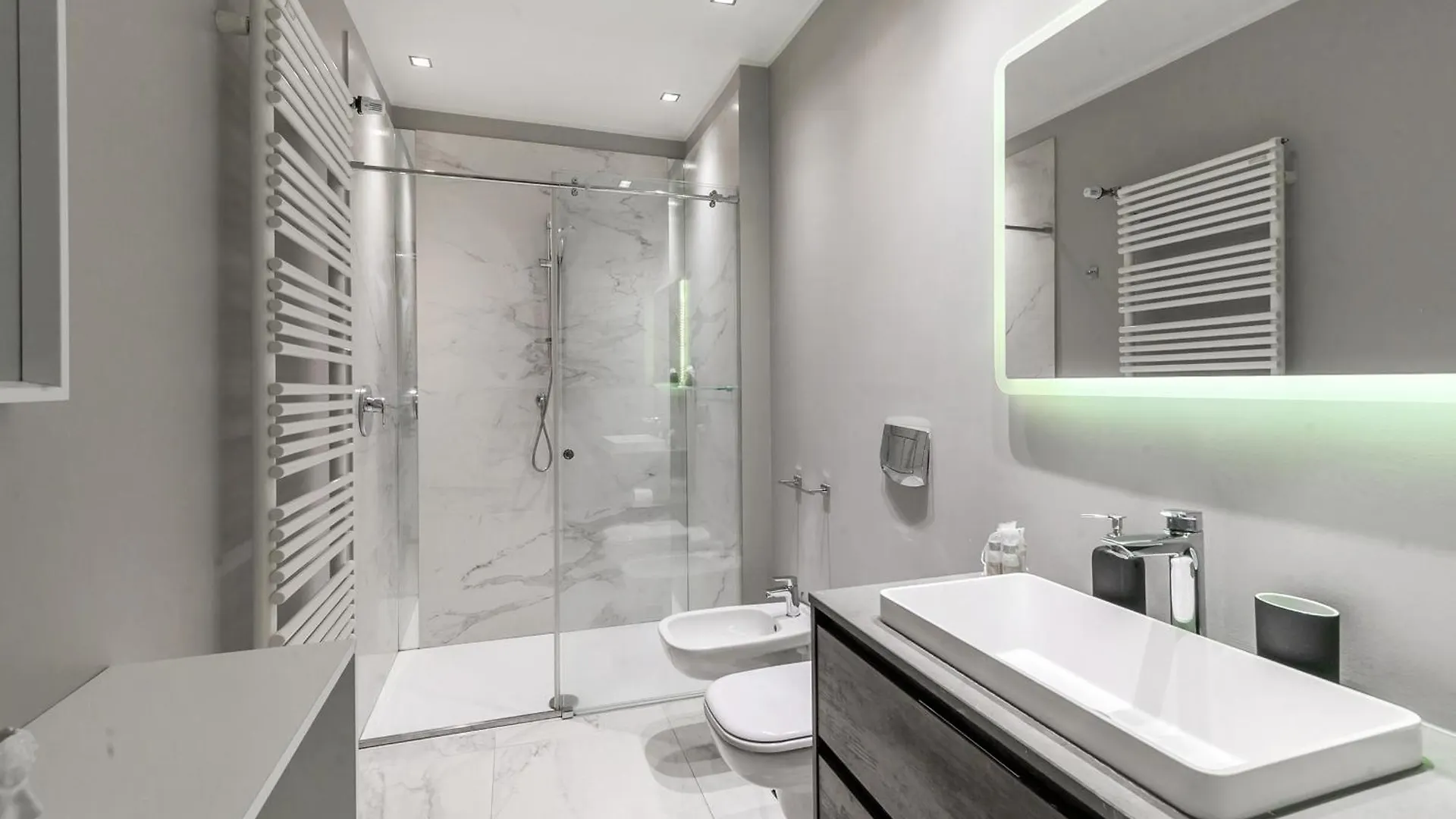 San Babila Executive Suite - Discover The Historic Centre Of Milano Milan